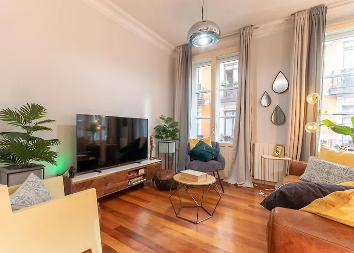 Apartment 2mayo By Kyosai